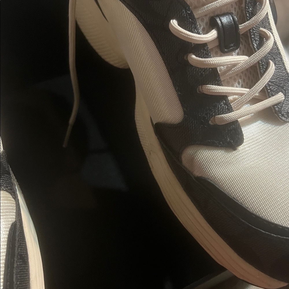Coach Signature tech runner in Graphite - Picture 11 of 12